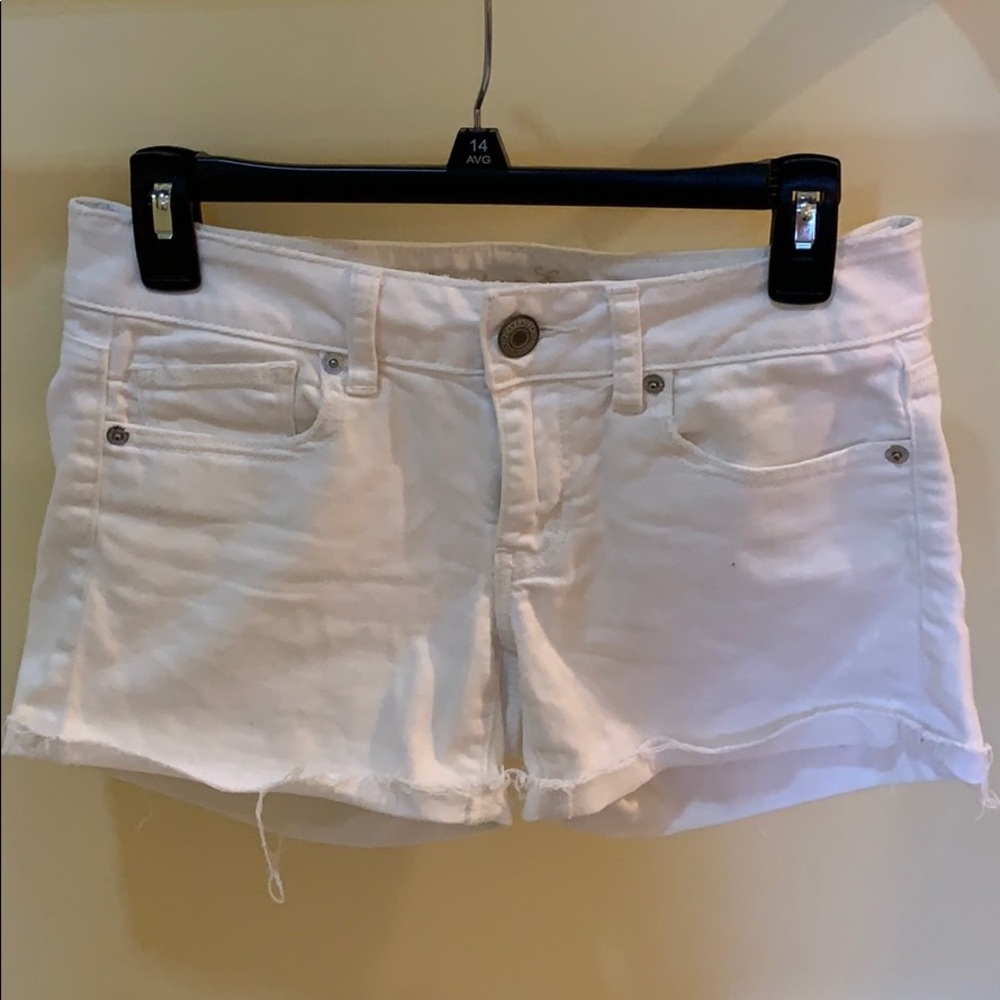 White American eagle shorts